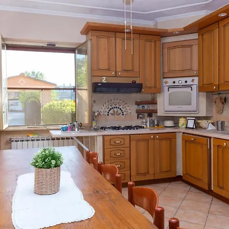 Apartment Indipendente Vicino Aeroporto Fiumicino